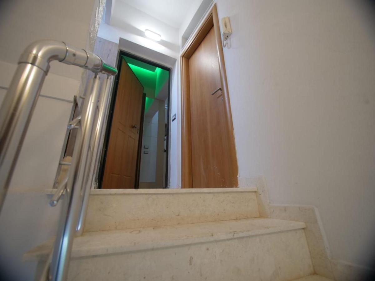 Appartement Hidden Gem In The Center Of Tirana Extérieur photo